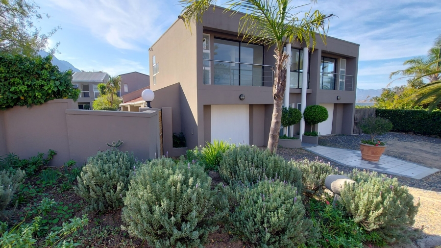 10 Bedroom Property for Sale in Montclair Western Cape